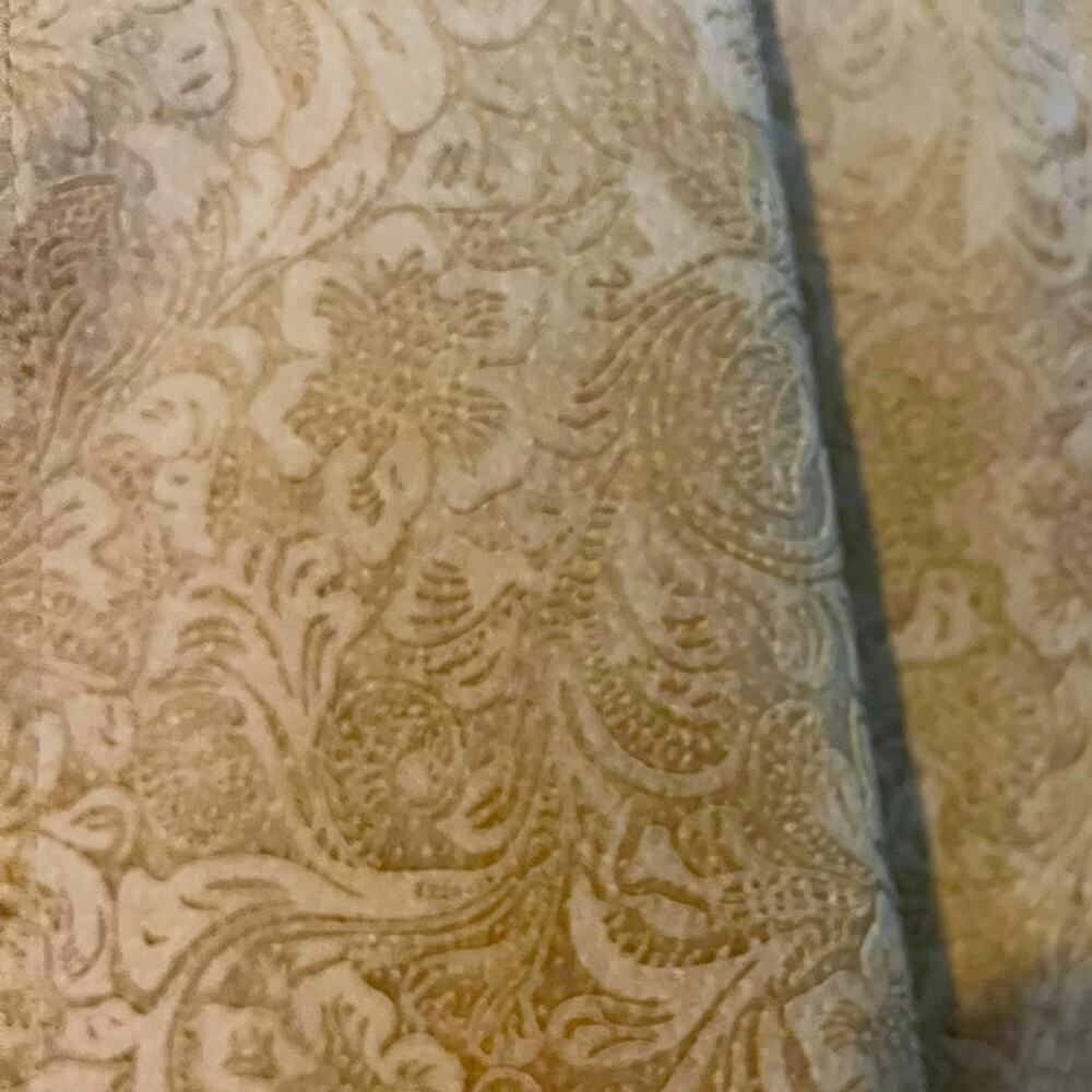 “Embossed” Suede Jacket Size L - Picture 3 of 5